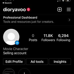 Selling my Instagram account I don’t get on it anymore